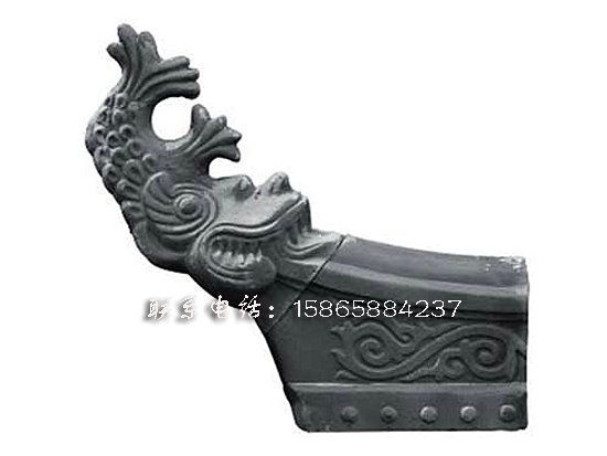 鱼尾翘